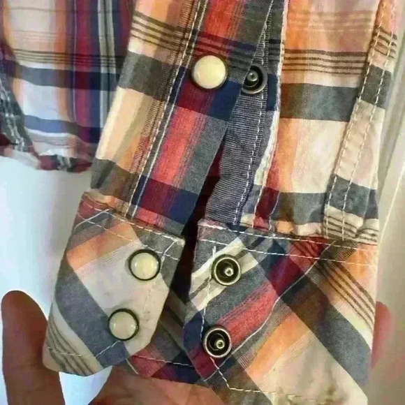Aéropostale 90’s/ Y2K Grunge Bone Snap Women’s Small /petite Tartan Flannel. - Picture 4 of 7